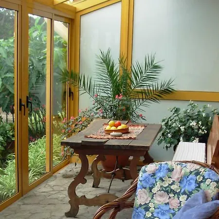 Pensionat Finca Casa Vieja *